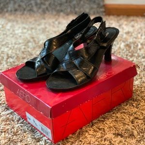 AEROSOLES Black Leather Strappy Heel